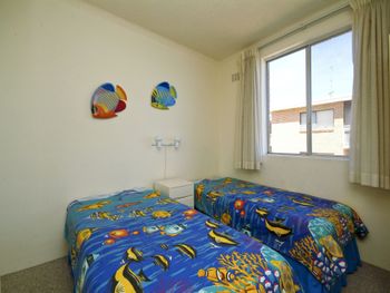 Shoal Towers Unit 6 / 11 Shoal Bay Road - South Australia Travel 4