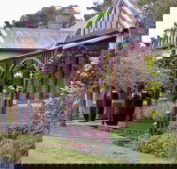 The Eaglehawk Country House Hotel Maldon - South Australia Travel