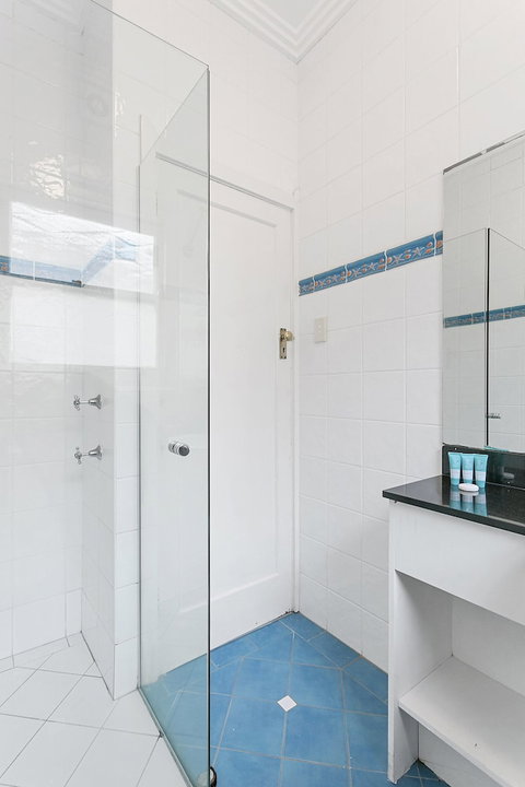 The Beach Breeze - South Australia Travel 6