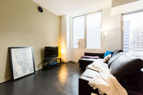 MEGAN, 2BDR Melbourne Apartment - South Australia Travel 3