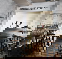 Plough Hotel - South Australia Travel