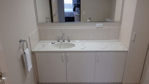 Beaconlea Tower Apartments - South Australia Travel 6