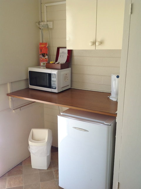 Sunraysia Motel & Holiday Apartments - South Australia Travel 4