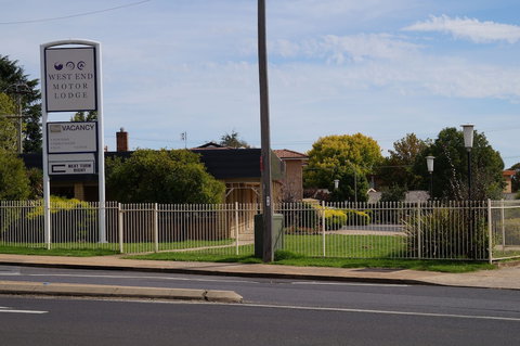 West End Motor Lodge - South Australia Travel 3