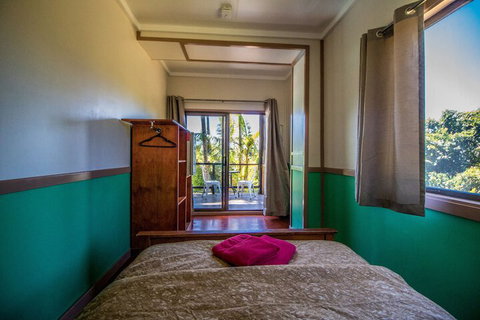 Jackaroo Treehouse Mission Beach - South Australia Travel 6