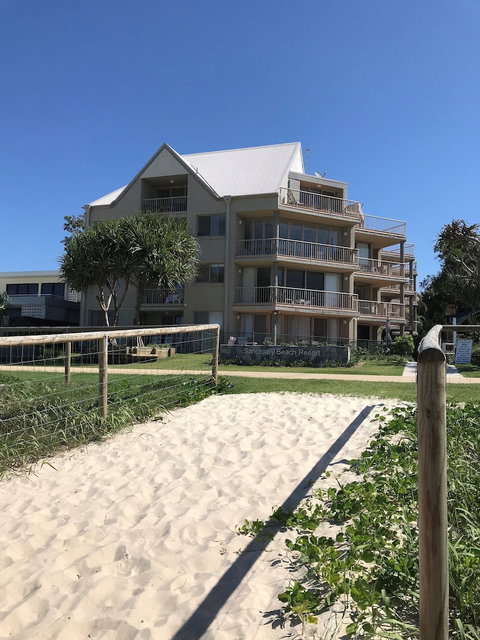 Sanctuary Beach Resort - South Australia Travel 1