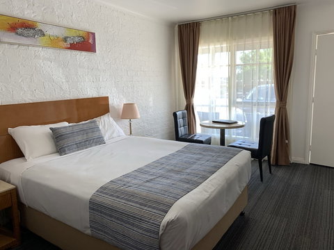 Swaggers Motor Inn - South Australia Travel 4