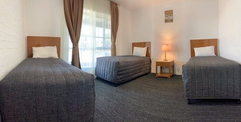 Swaggers Motor Inn - South Australia Travel 6