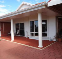 Close Encounters Bed  Breakfast - South Australia Travel