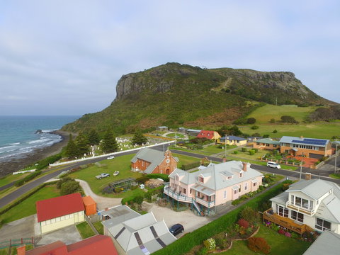 Hanlon House Bed And Breakfast - South Australia Travel 0