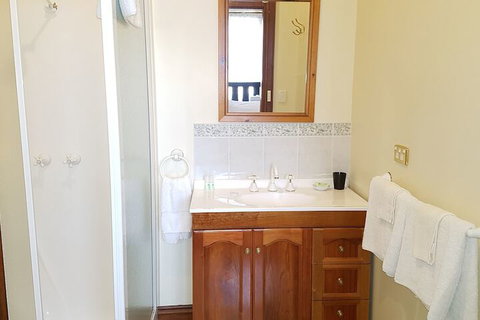 The Postmaster Inn BnB - South Australia Travel 7