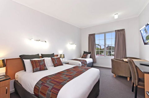 William Dutton Motel - South Australia Travel 1