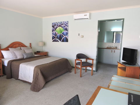 Melaleuca Motel - South Australia Travel 5