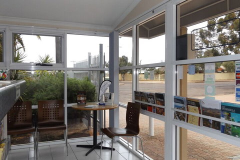 Acacia Ridge Motor Inn - South Australia Travel 1