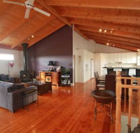 Pelican Sands Bed  Breakfast - South Australia Travel