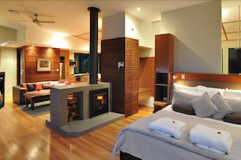 Crystal Creek Rainforest Retreat - South Australia Travel 4