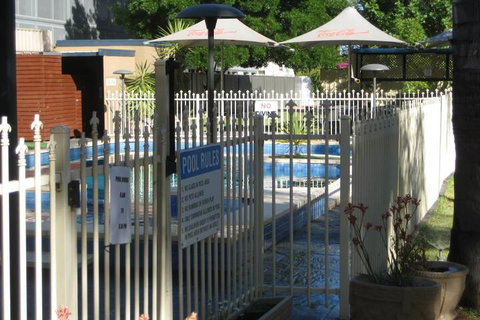 Sandors Motor Inn - South Australia Travel 2