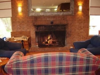Merrijig Motor Inn Resort - South Australia Travel 0