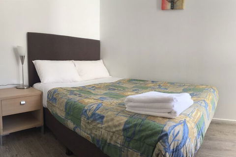 Ozstays Katz Apartments - South Australia Travel 6