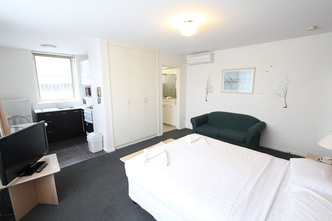 Drummond Apartments Services - South Australia Travel 6