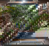 Caves House Hotel and Apartments - South Australia Travel