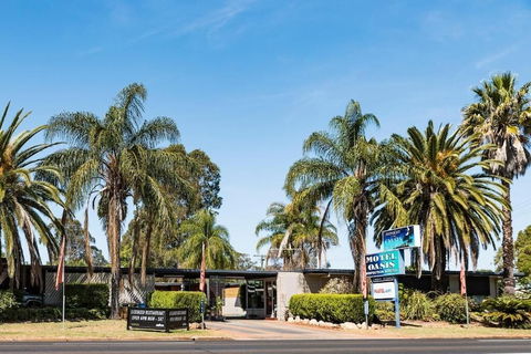Motel Oasis - South Australia Travel 1