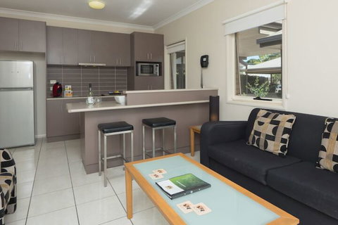 Emerald Inn - South Australia Travel 5