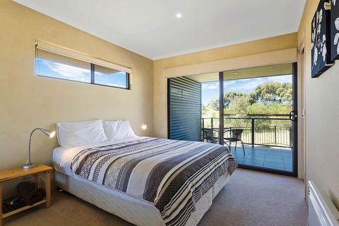 Saltwater Apartments - South Australia Travel 3