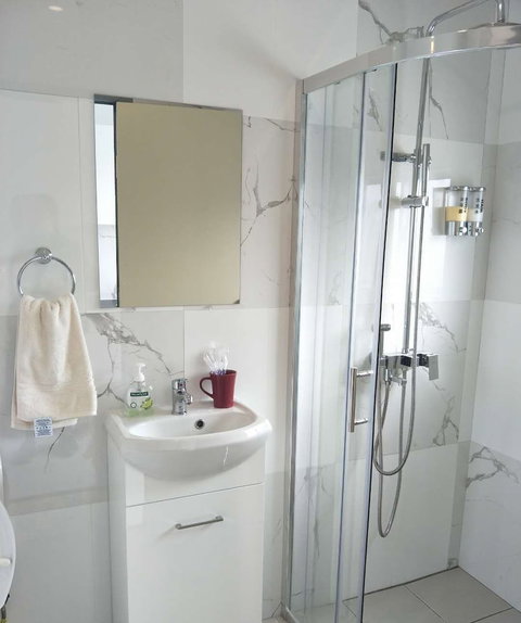 Auburn Garden House - South Australia Travel 6