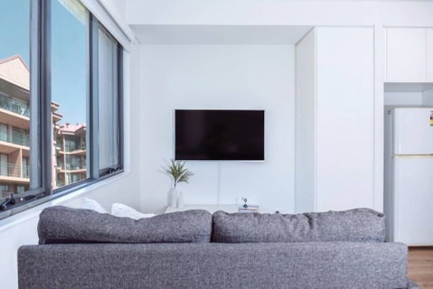 E06-darling Harbour Studio - South Australia Travel 1