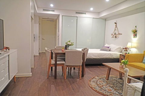 C08-darling Harbour Studio - South Australia Travel 2