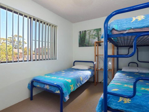 9 Commodore 6 Intrepid Close SO CLOSE TO THE WATERS EDGE - South Australia Travel 3