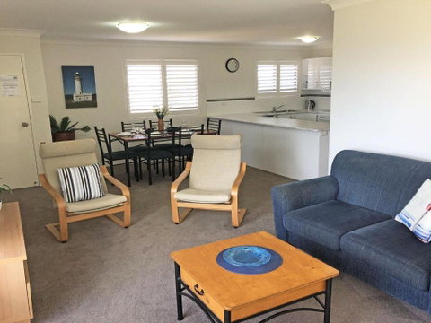 5 Intrepid 3 Intrepid Close Perfect Beachfront Location - South Australia Travel 5