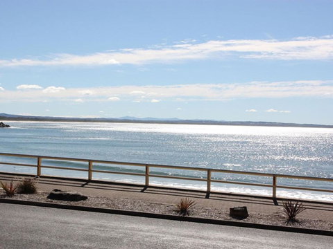 Hibiscus Court 3 Forster Main Beach! - South Australia Travel 3