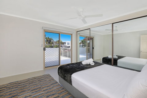 Culb Entertainers Paradise - South Australia Travel 4