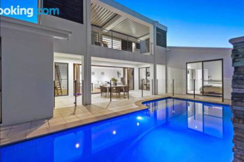 Narrabeen Beach House - South Australia Travel 0