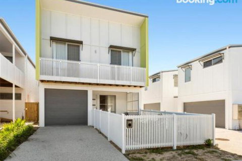 SEASIDE By THE BEACH - South Australia Travel 3