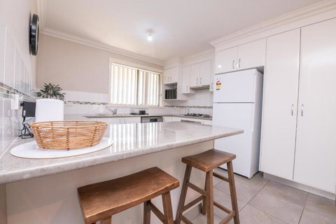 Wonderful Windred Modern Comfy Quiet - South Australia Travel 6