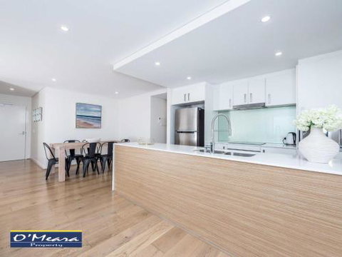 303 The Shoal 4 8 Bullecourt Street Air Conditioning WIFI Netflix Views Linen & Lift - South Australia Travel 1