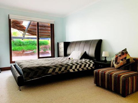 Cellar House - South Australia Travel 4