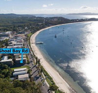 2 Shoal Towers 11 Shoal Bay Rd across the road to beautiful Shoal Bay Beach - South Australia Travel