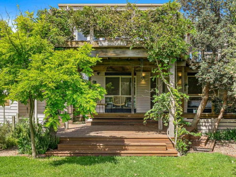 The Deck House - South Australia Travel 3