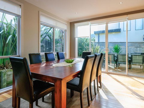 On Chapel - South Australia Travel 2