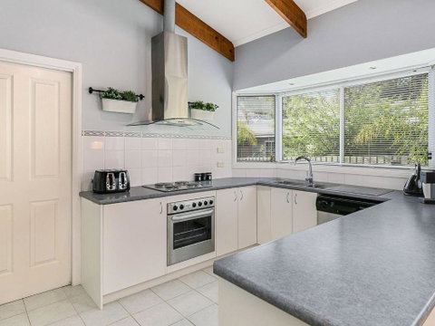 Red Rocks Villa - South Australia Travel 3