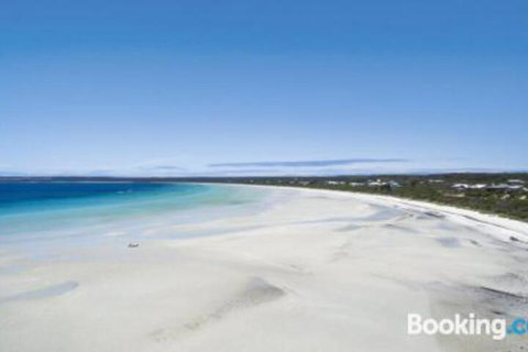 A One One Two At Island Beach - South Australia Travel 0