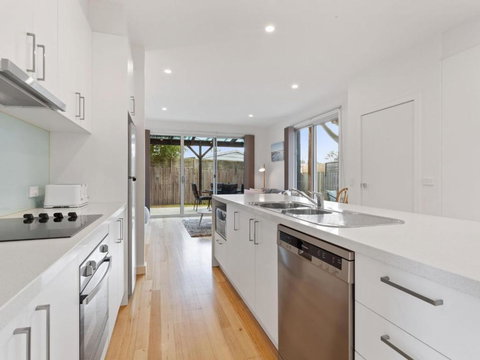 NORMANBY Coastal FREE WIFI & NETFLIX - South Australia Travel 4