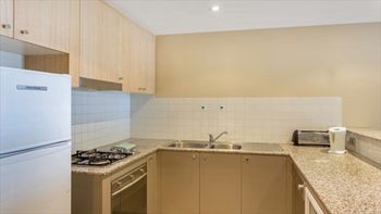 The Apartment Service HELP3 - South Australia Travel 1