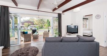 Idle Days 3 Achilles Street - South Australia Travel 6