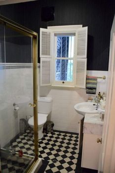 Expansive French Style Apartment H343 - South Australia Travel 3