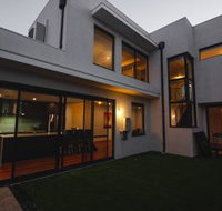 South Beach Pool Home - South Australia Travel